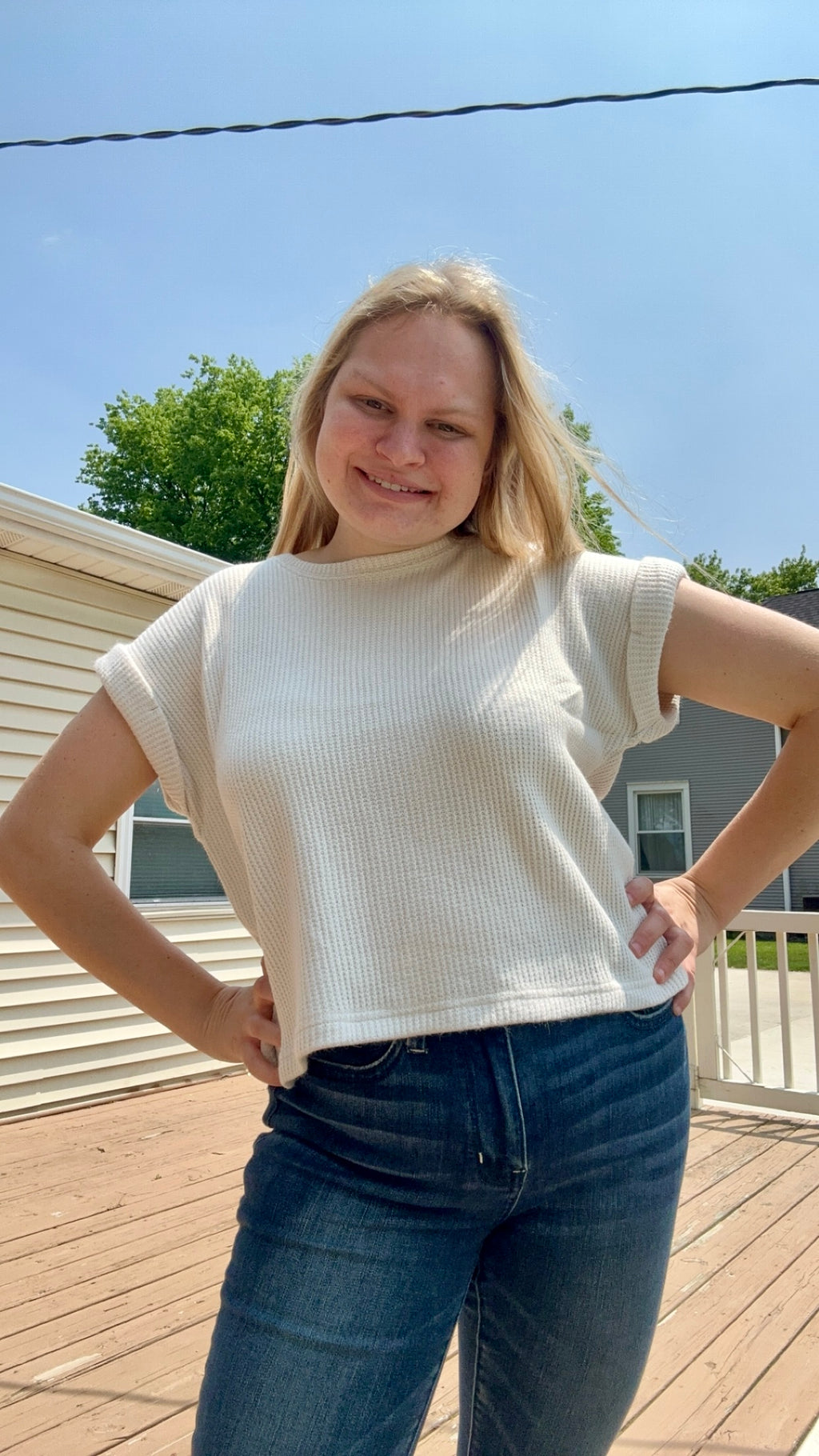 146/147 Flowy Short Sleeve Sweater