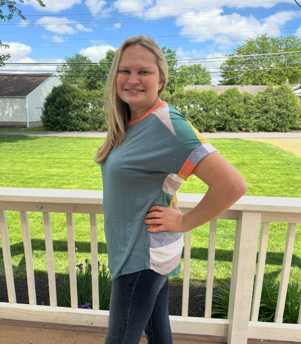 120- Back Contrast Teal Top