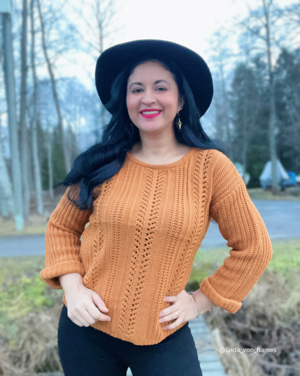 Leaf Crochet Detailed Rolled Up Sleeve Sweater