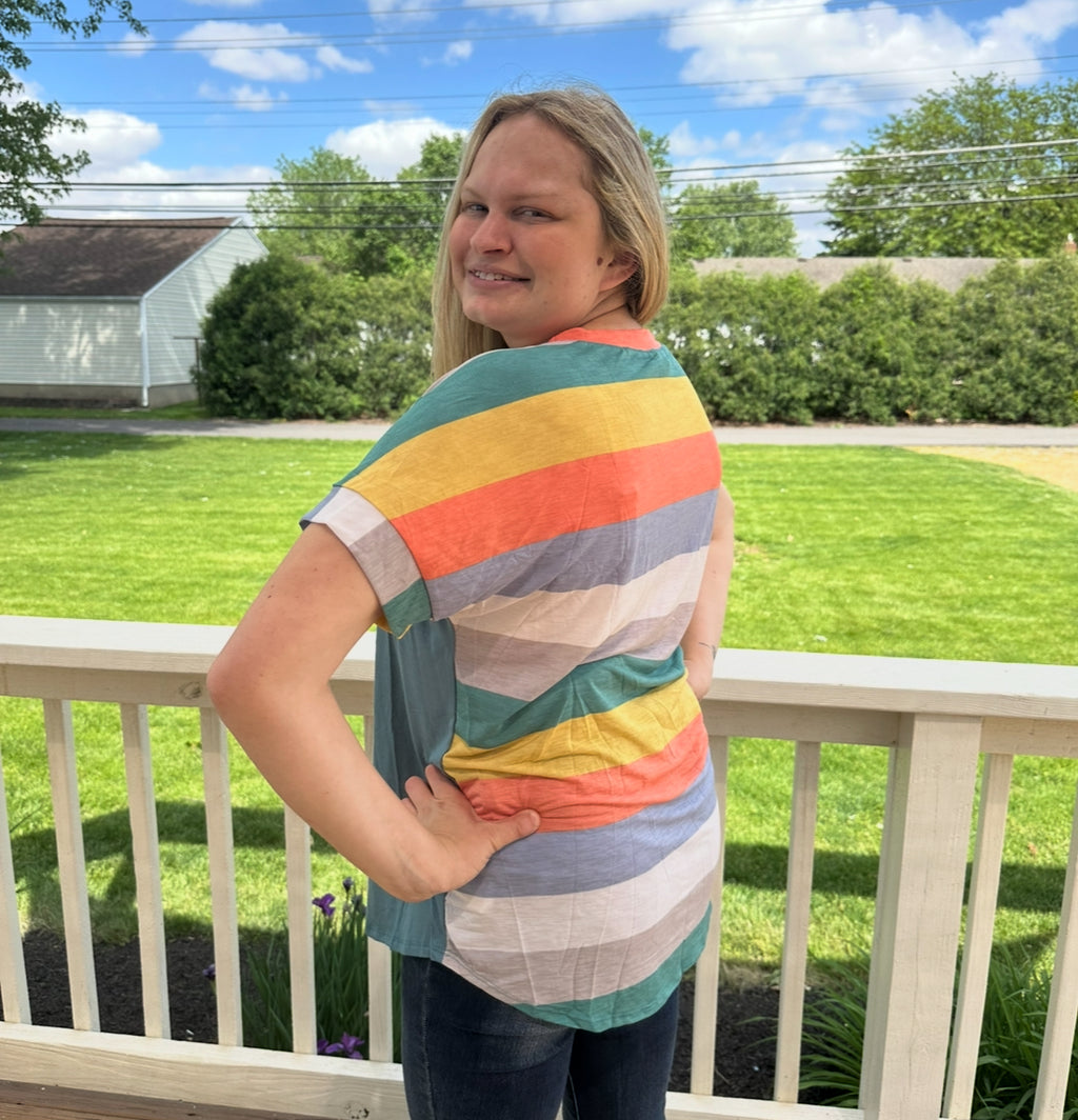 120- Back Contrast Teal Top