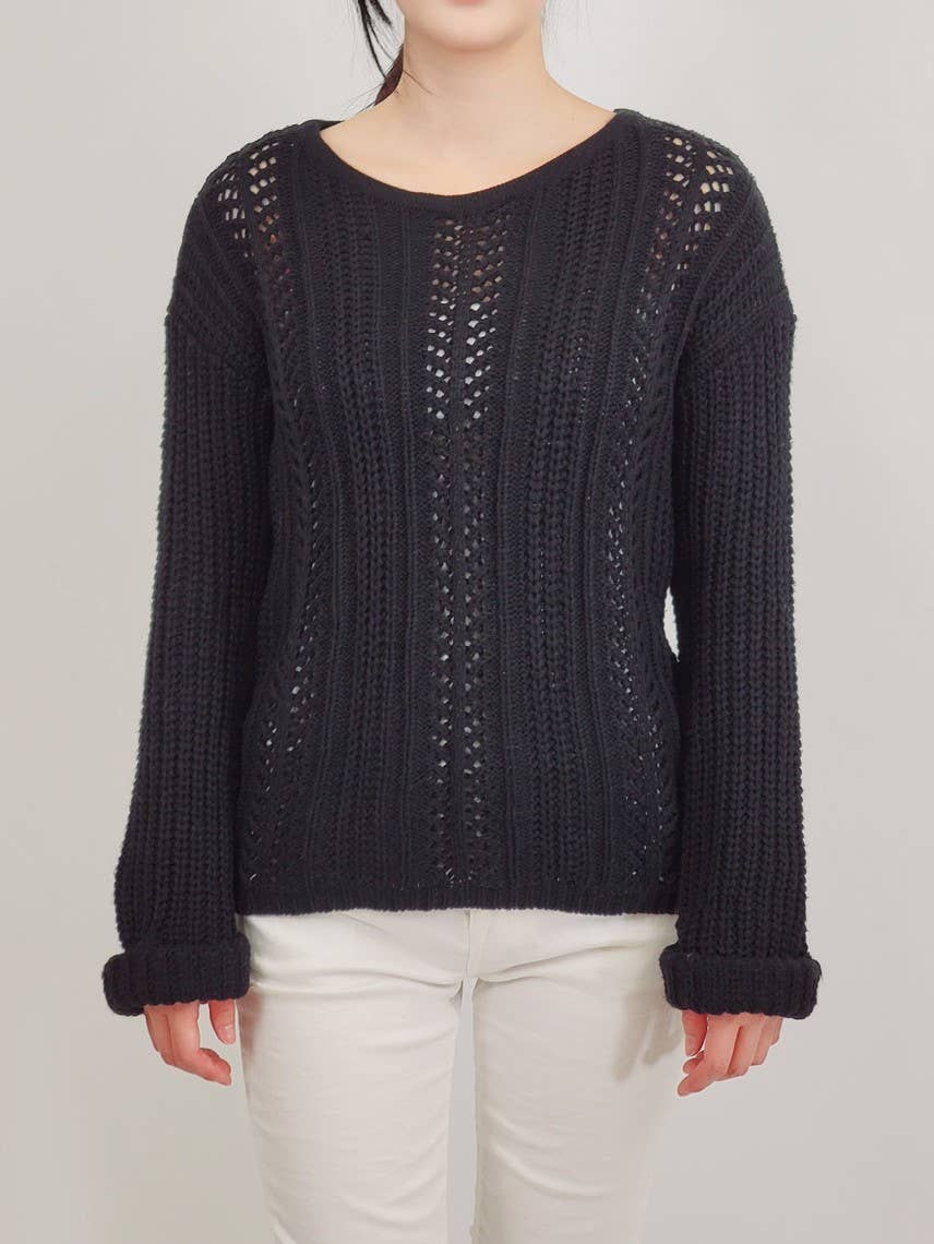 Leaf Crochet Detailed Rolled Up Sleeve Sweater